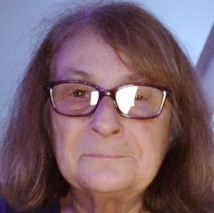 Meet your Posher, Paula